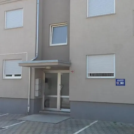 Apartmán Alen Pula