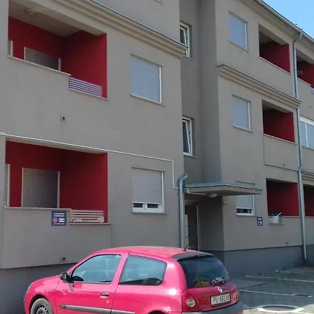 Alen Pula